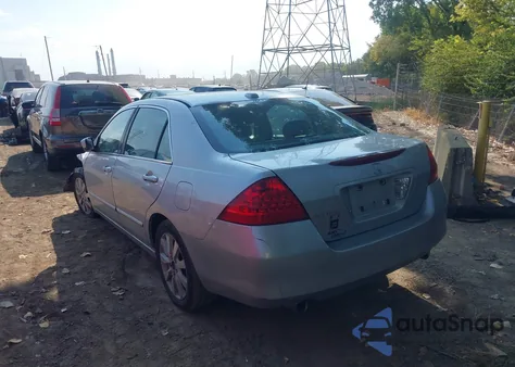 2007 Honda Accord 3.0 Ex from USA, damaged, VIN 1HGCM66567A051662